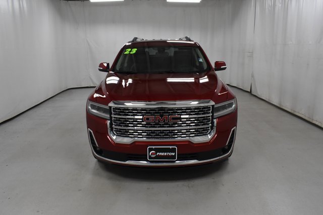 2023 Gmc Acadia Denali photo 2