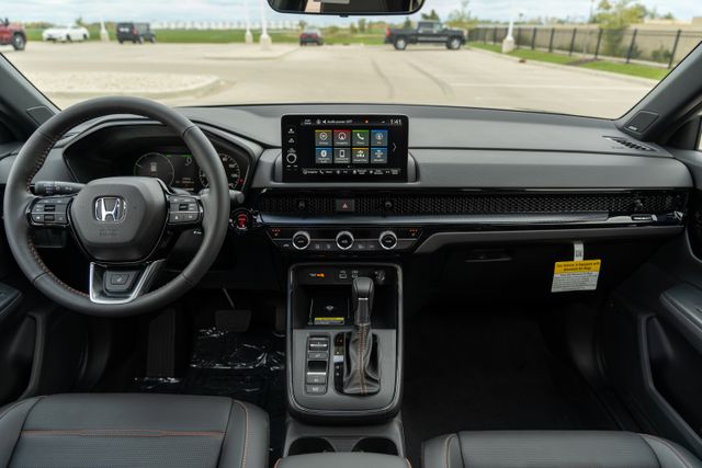 2024 Honda CR-V Hybrid Sport Touring photo 10