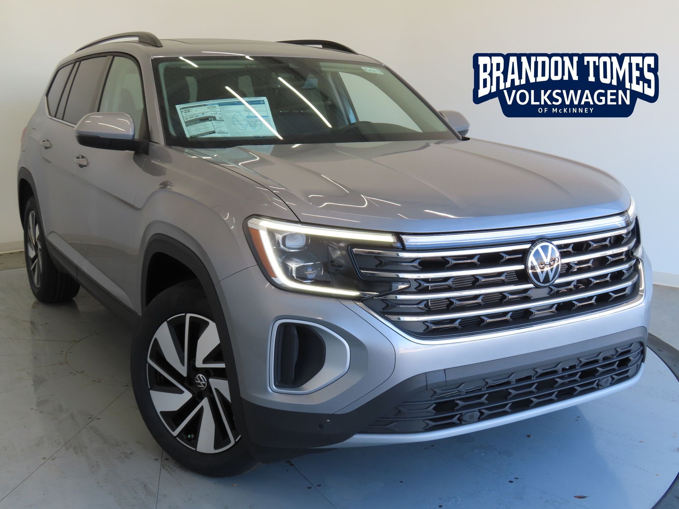 2025 Volkswagen Atlas SE w/Tech's photo