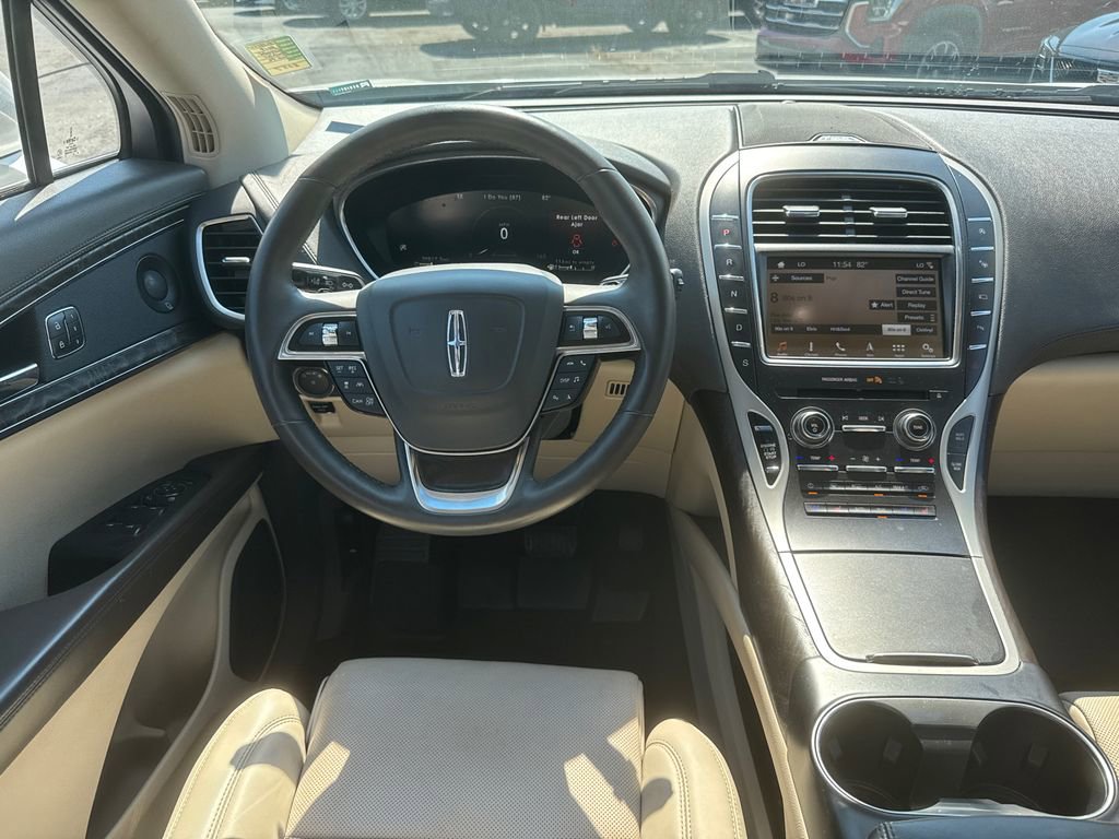 2019 Lincoln Nautilus Reserve photo 23