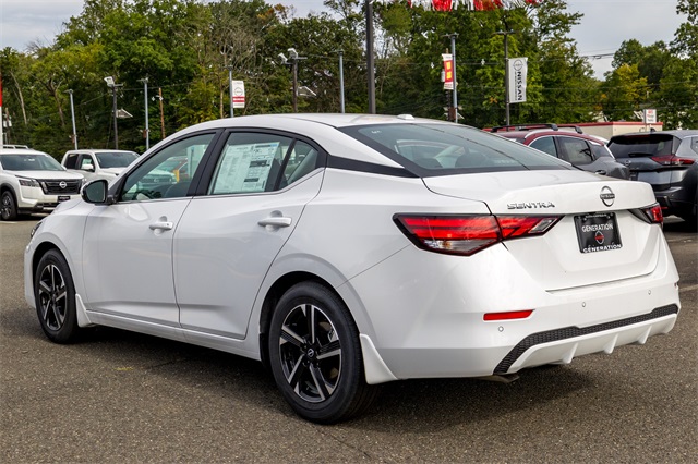 2025 Nissan Sentra SV photo 7