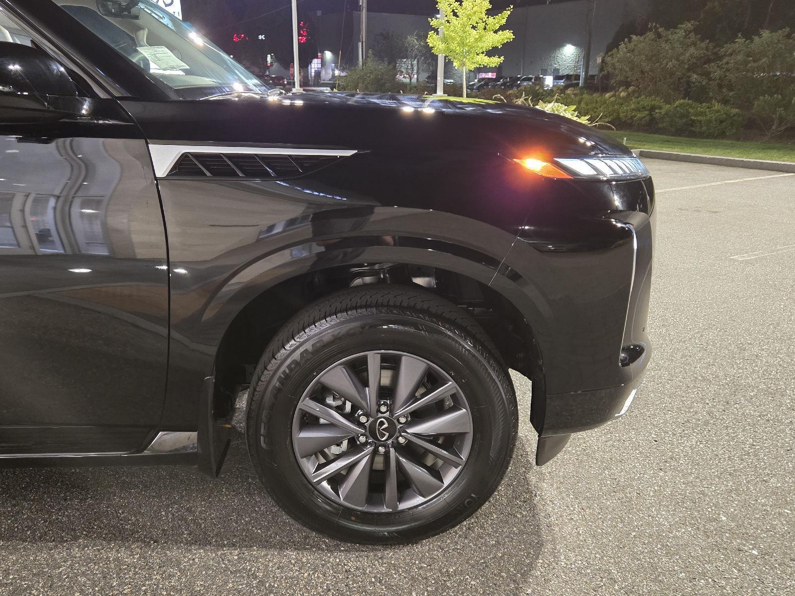 2026 Infiniti QX80 Pure photo 15