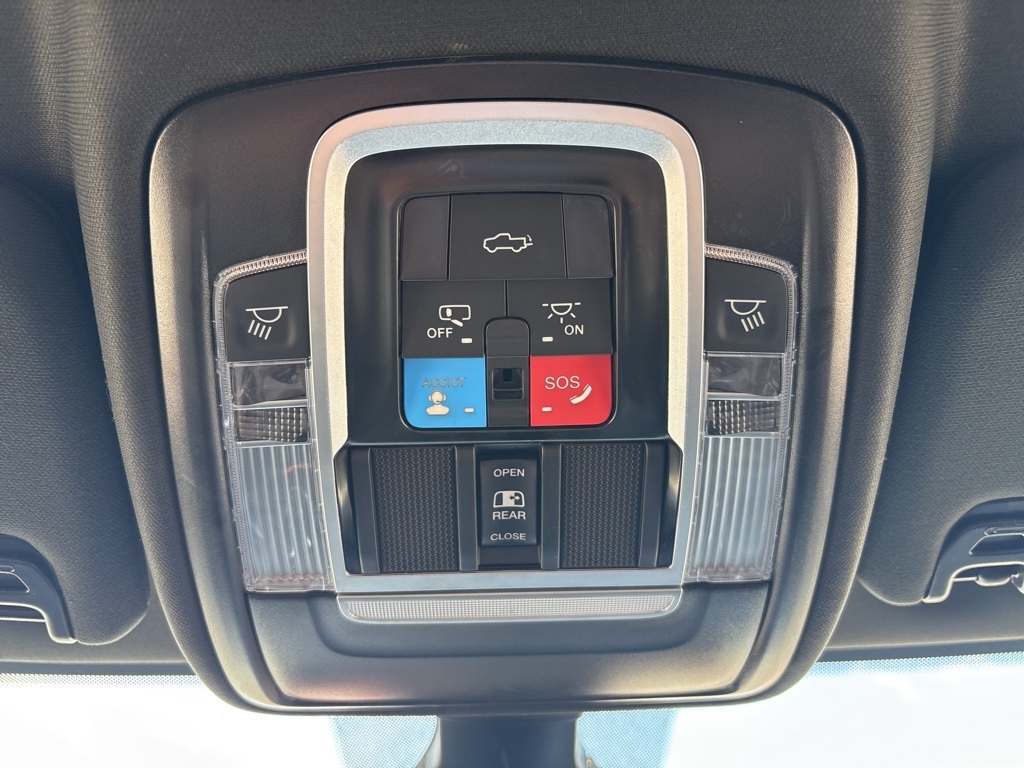 2024 Ram 2500 Laramie photo 26
