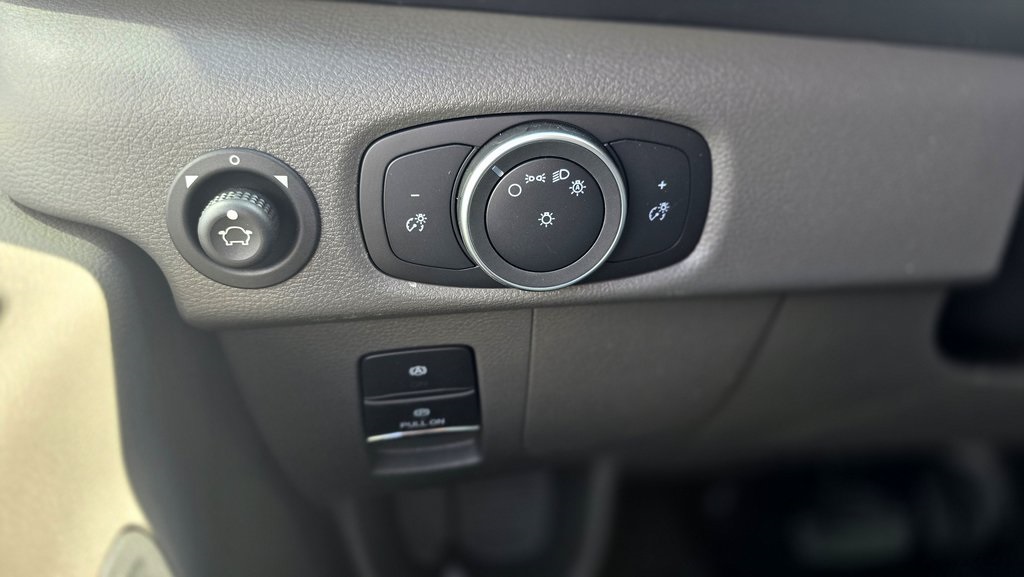 2024 Ford Transit Cargo Van photo 13