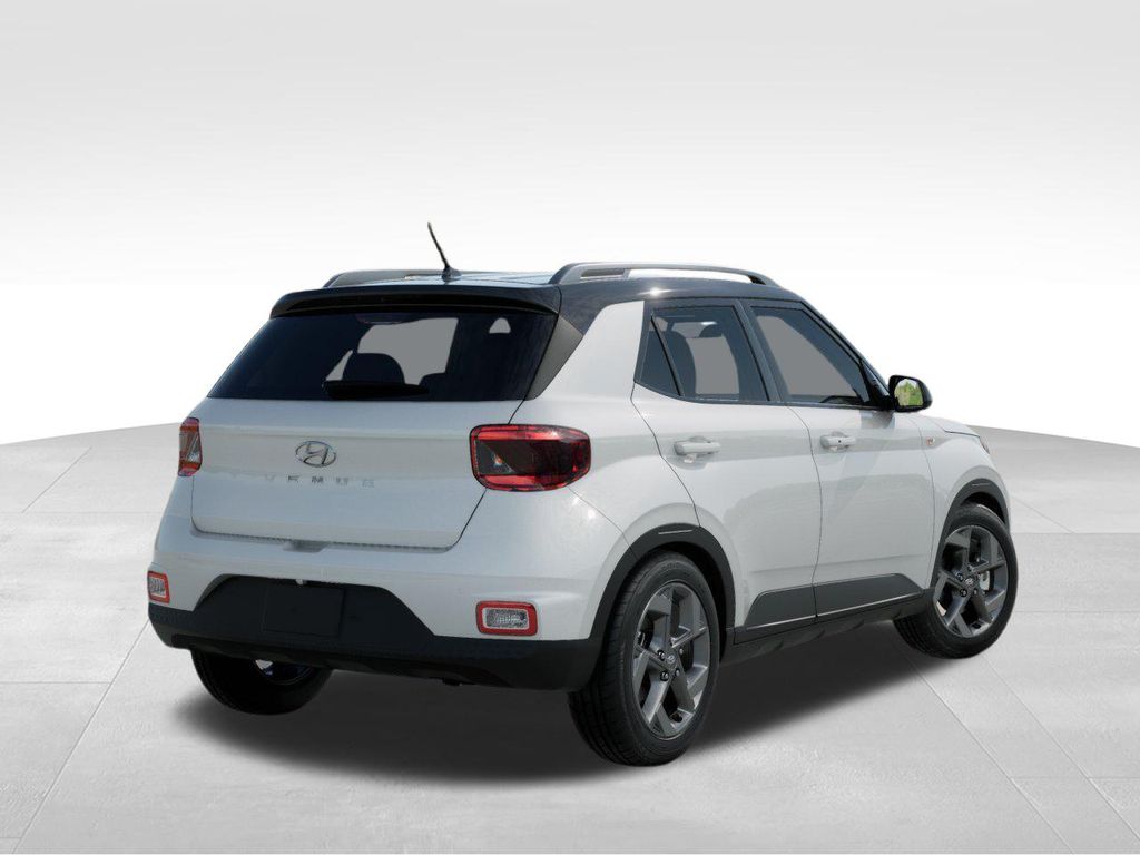 2025 Hyundai Venue Limited photo 4