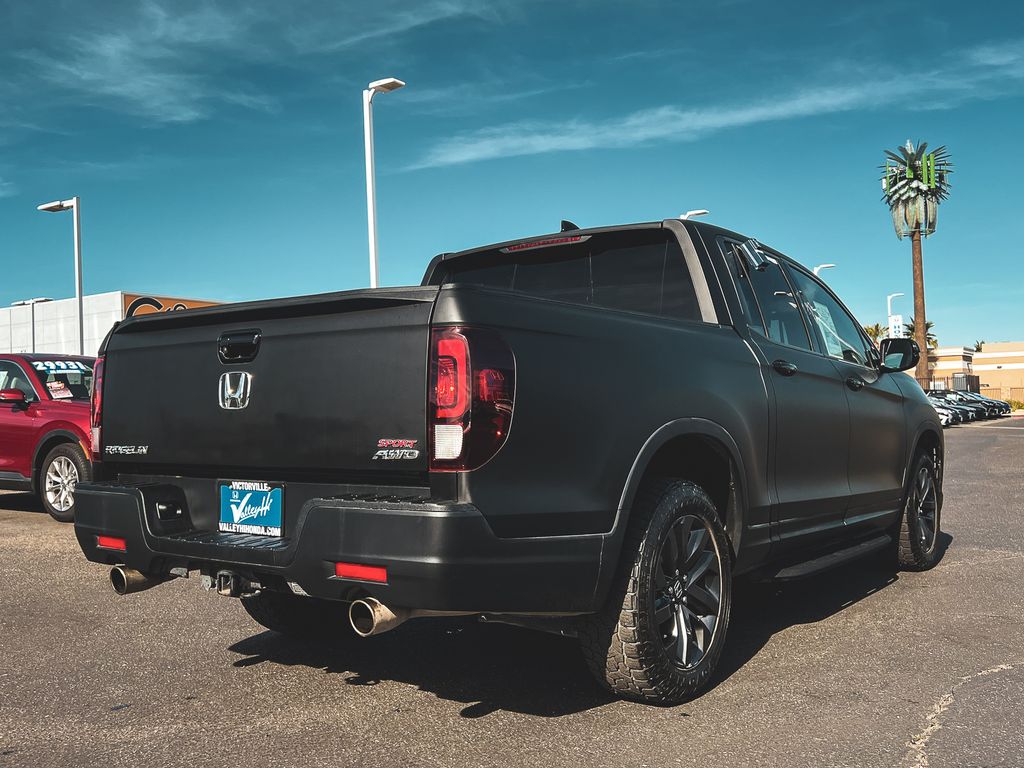 2021 Honda Ridgeline Sport photo 4