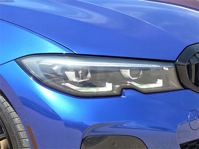 2022 Bmw 330i xDrive photo 2