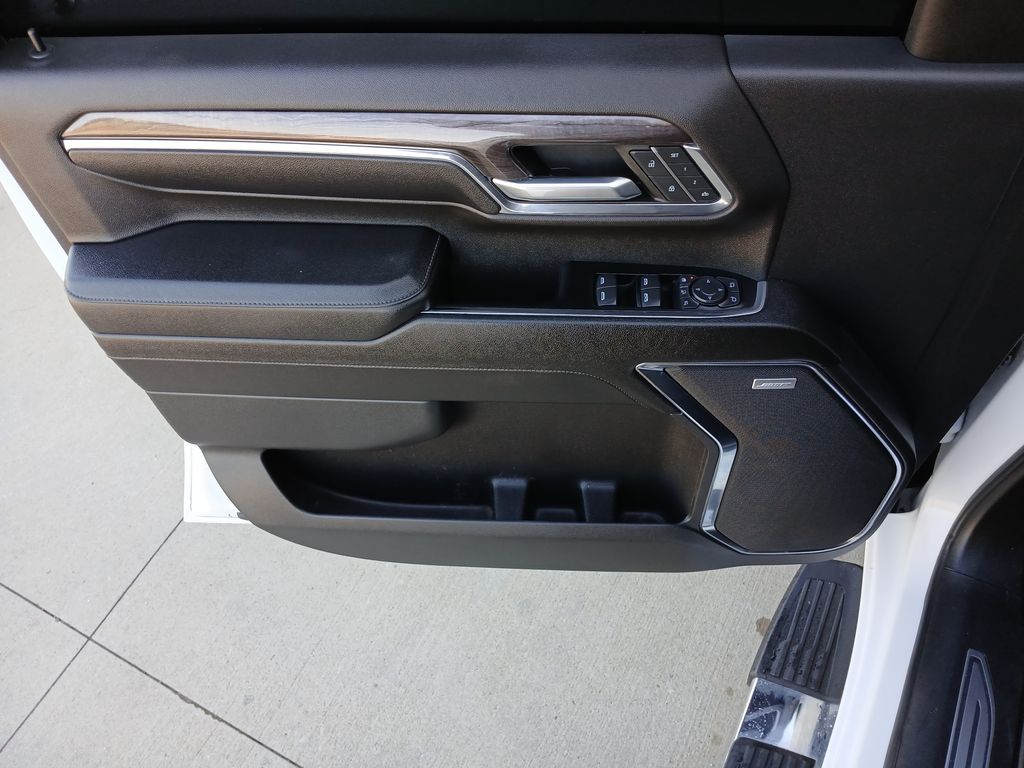 2024 Chevrolet Silverado 2500HD LTZ photo 21