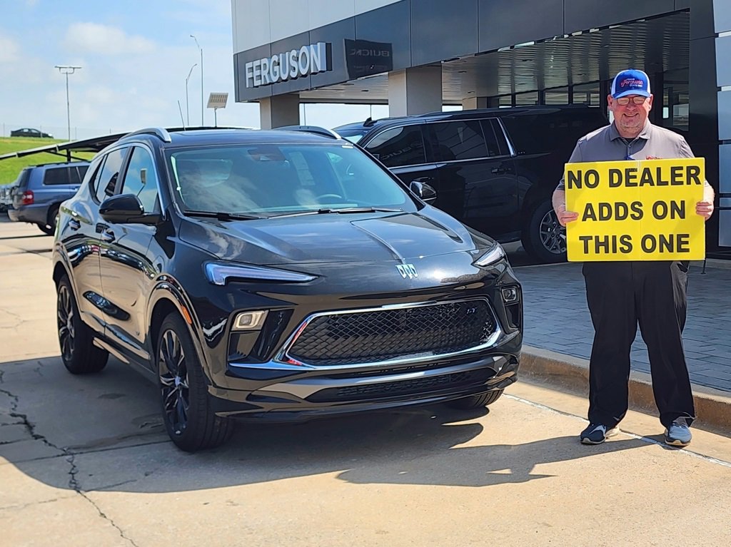 2026 Buick Encore GX Sport Touring's photo