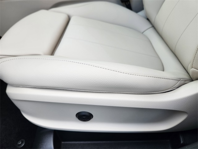 2026 Mercedes Benz GLA 250 4MATIC photo 8