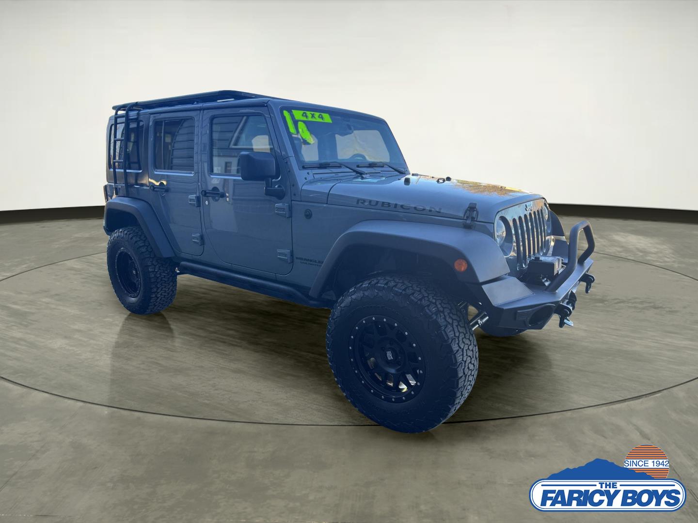 2014 Jeep Wrangler Unlimited Rubicon photo 2
