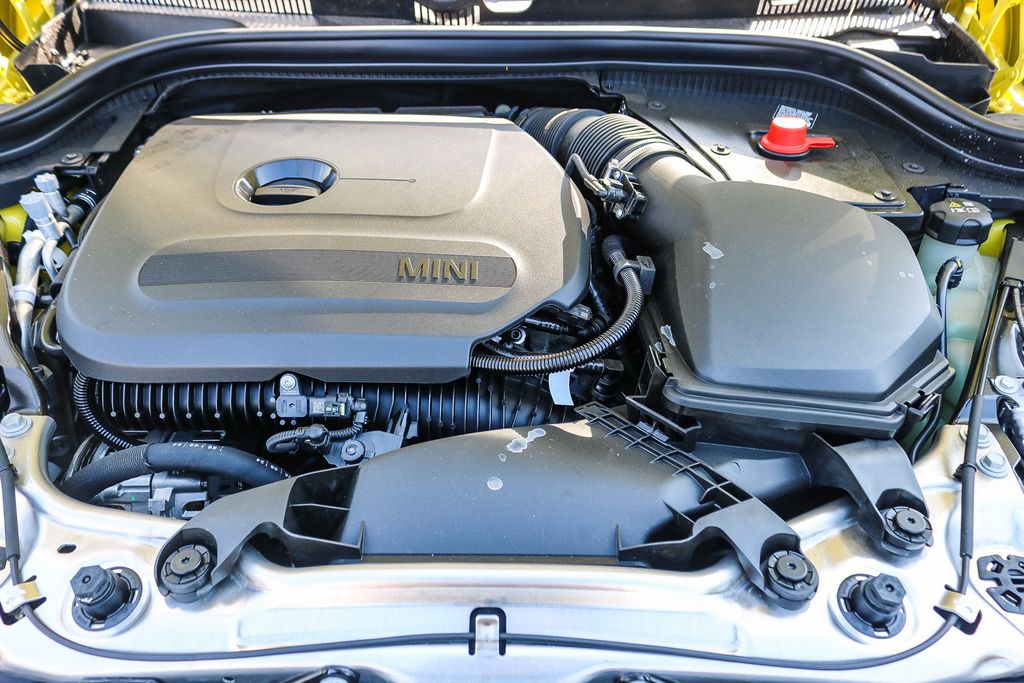2025 Mini Cooper 2 Door Hardtop Signature photo 21