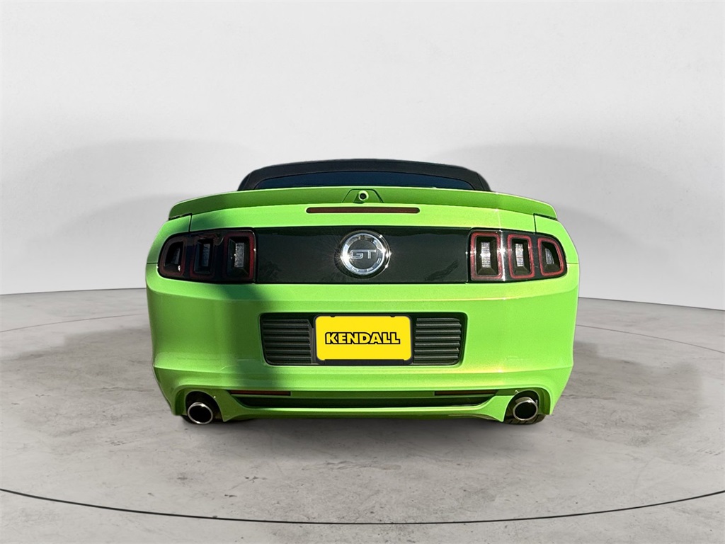 2014 Ford Mustang GT Premium photo 3