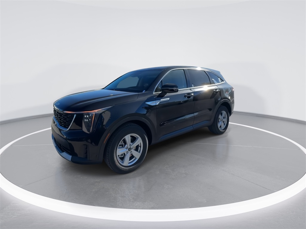 2026 Kia Sorento LX photo 4