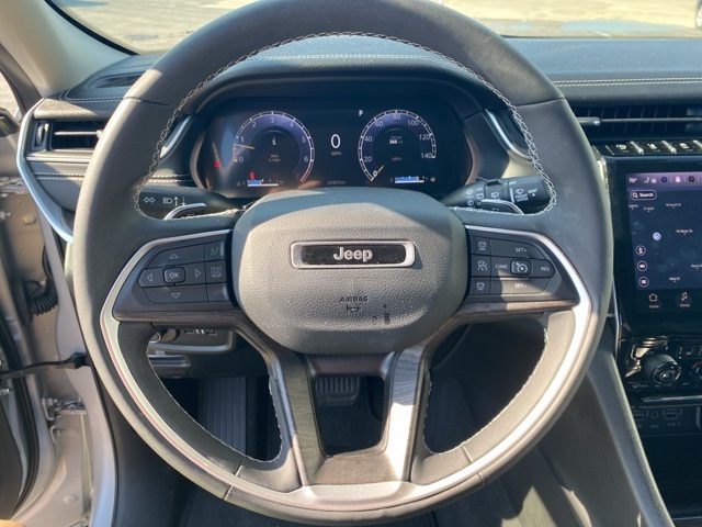 2023 Jeep Grand Cherokee Limited photo 16