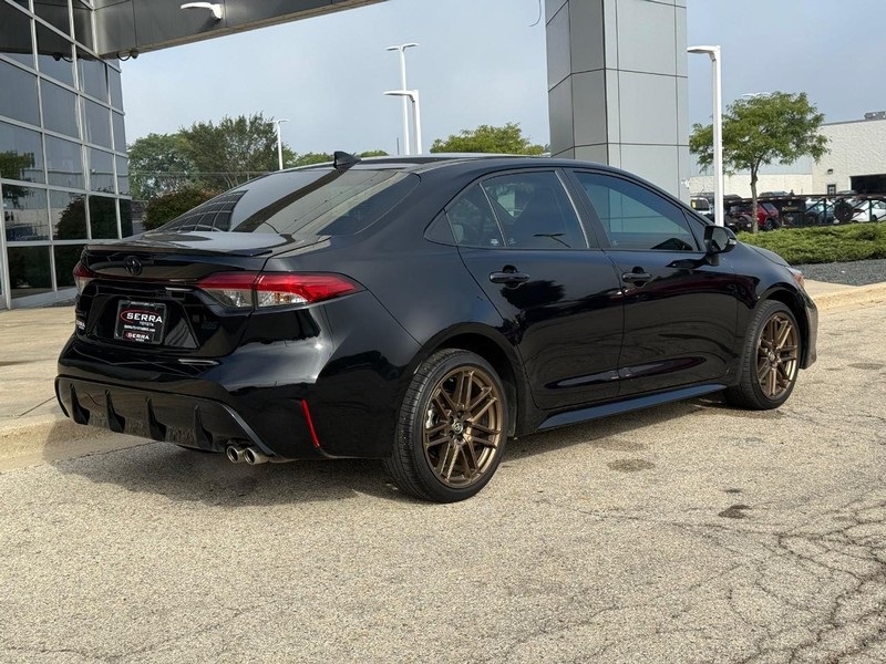 2024 Toyota Corolla SE photo 3
