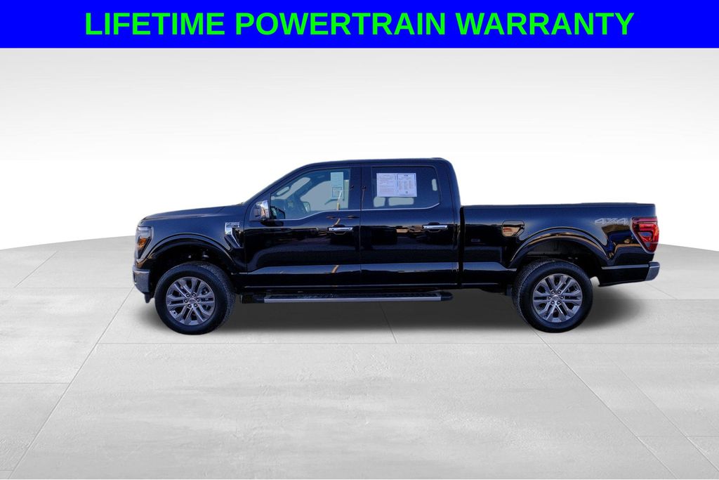 2025 Ford F-150 Lariat photo 3