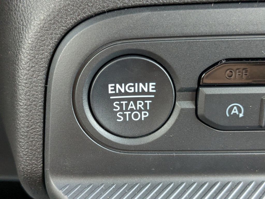 2025 Ford Bronco Sport Outer Banks photo 30