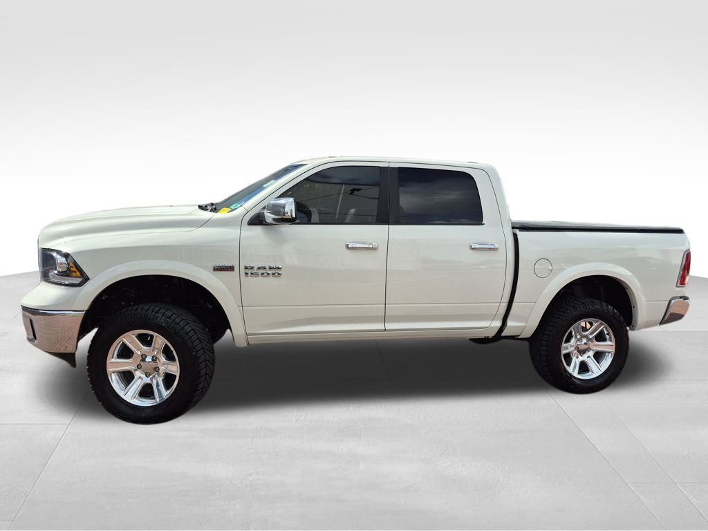 2016 Ram 1500 Laramie photo 3
