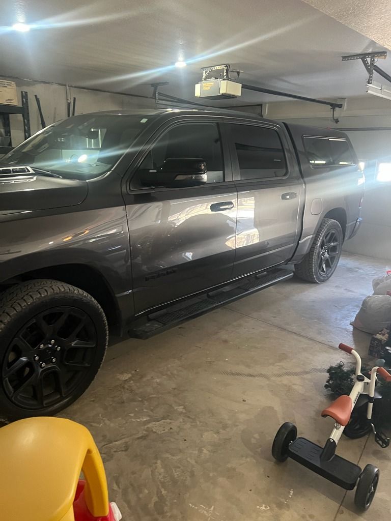 2024 RAM Ram 1500 Pickup Laramie's photo