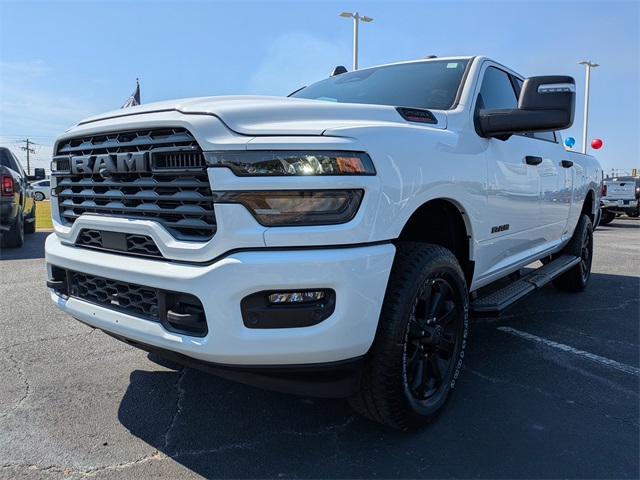 2026 Ram 2500 Big Horn photo 6