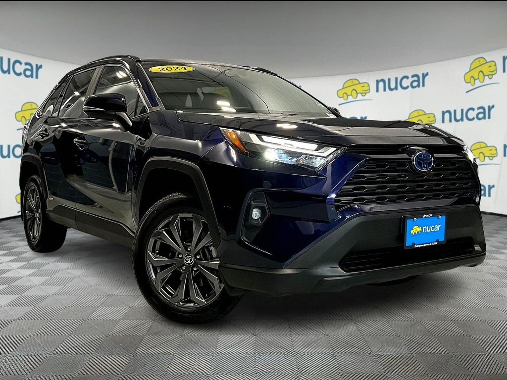 2024 Toyota RAV4 XLE Premium's photo