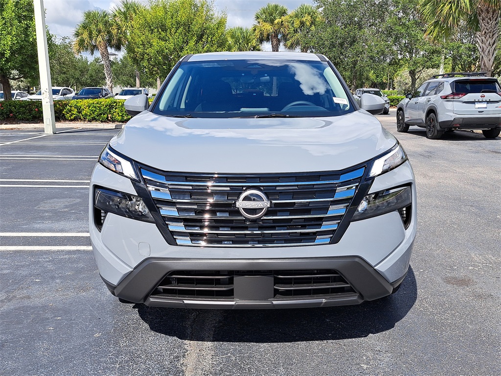 2026 Nissan Rogue SV photo 3
