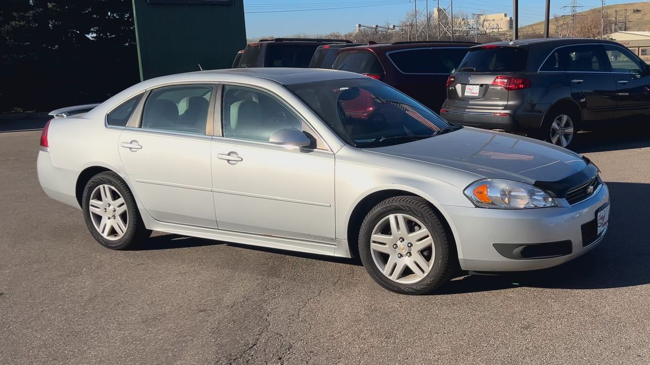 2011 Chevrolet Impala photo 3