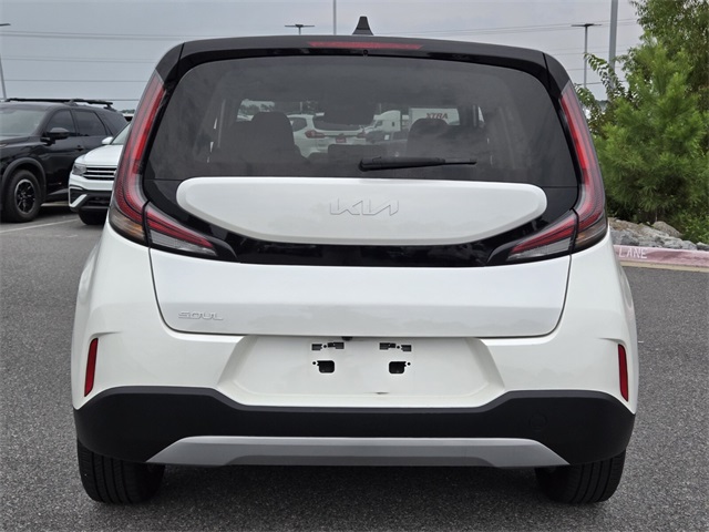 2024 Kia Soul LX photo 4