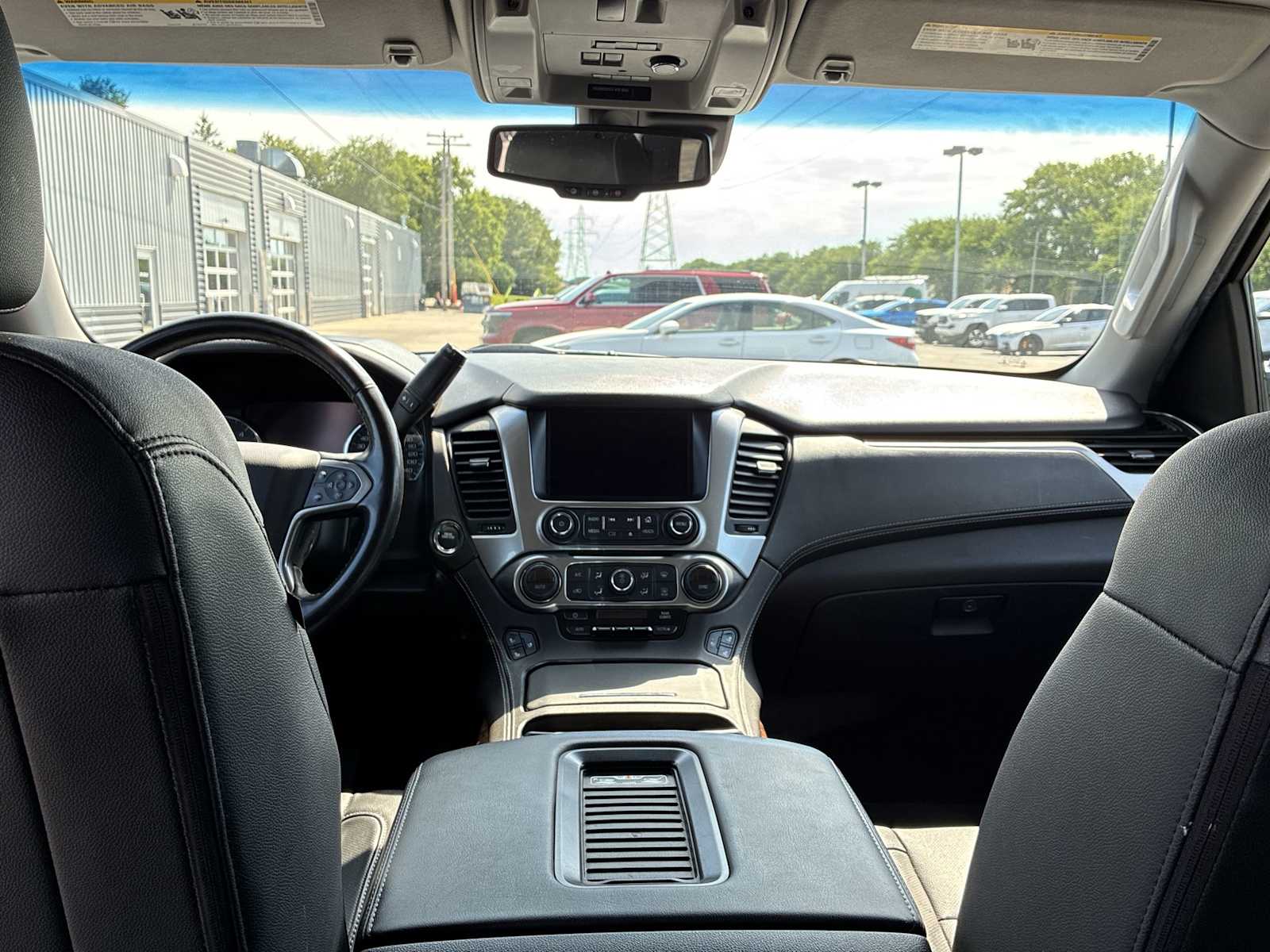 2020 Chevrolet Suburban Premier photo 21