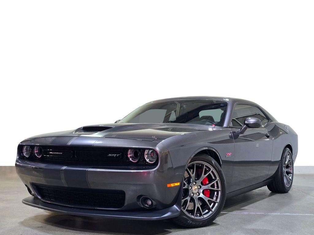 2016 Dodge Challenger SRT's photo
