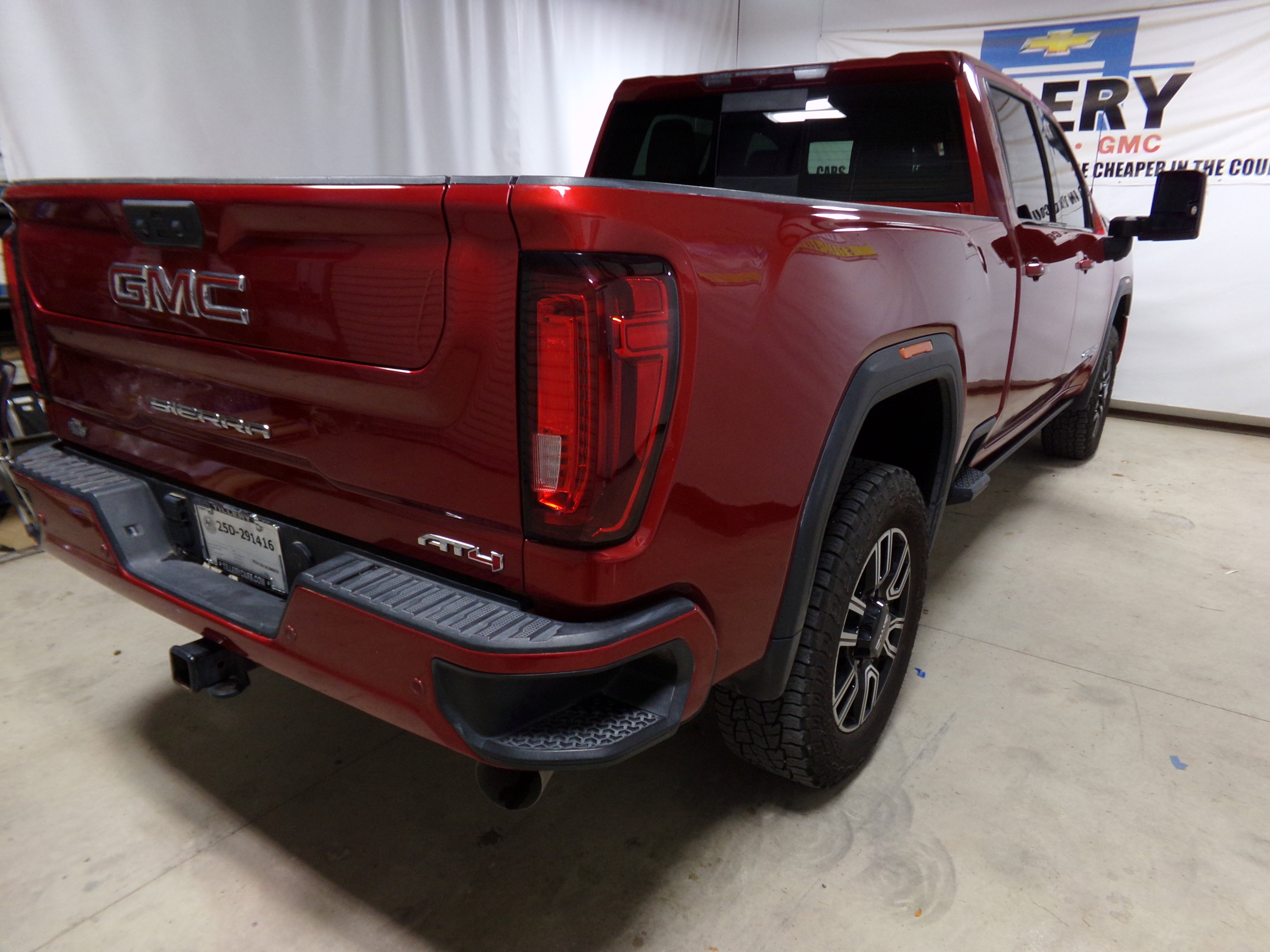 2022 Gmc Sierra 2500 HD AT4 photo 2