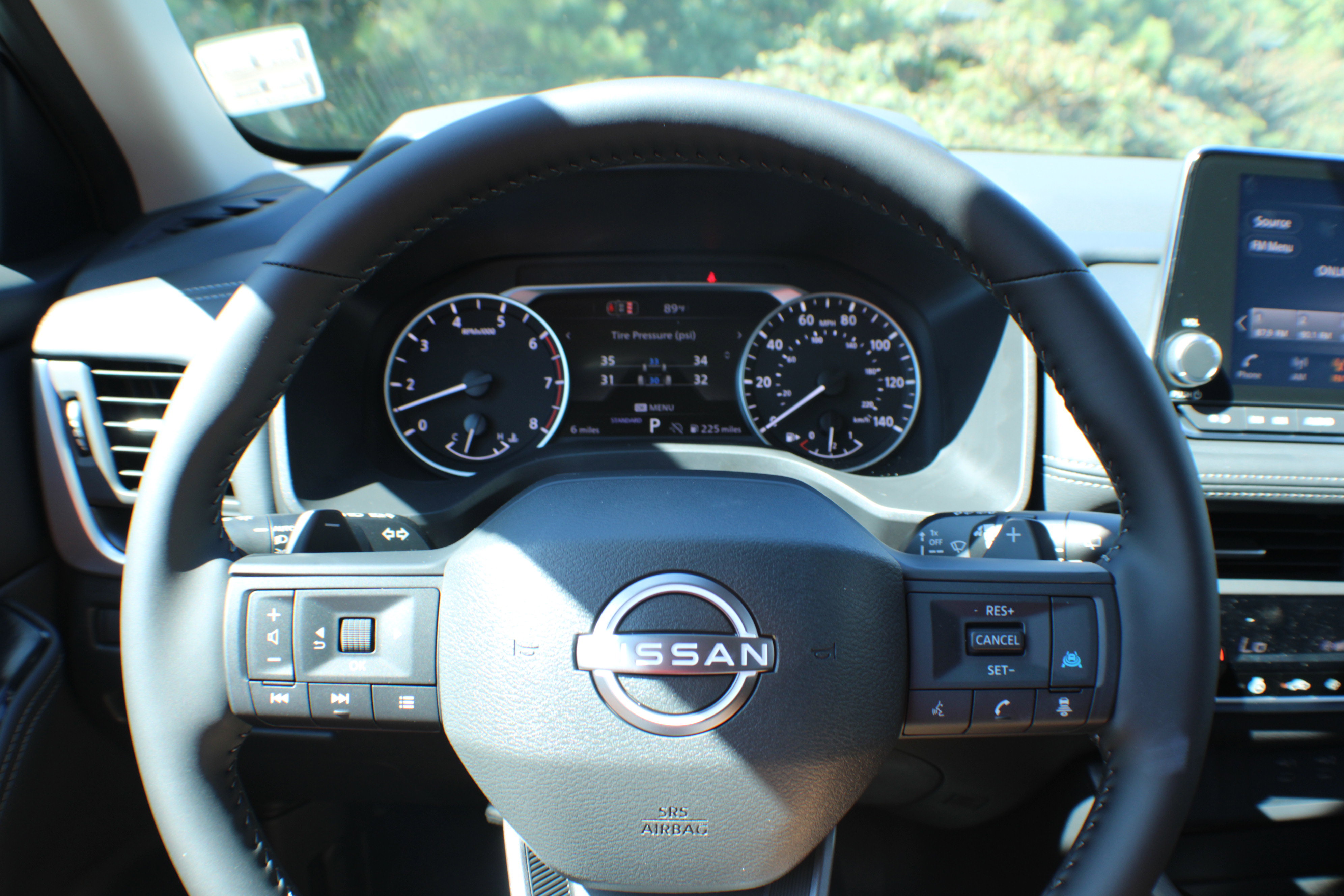 2026 Nissan Rogue SV photo 2