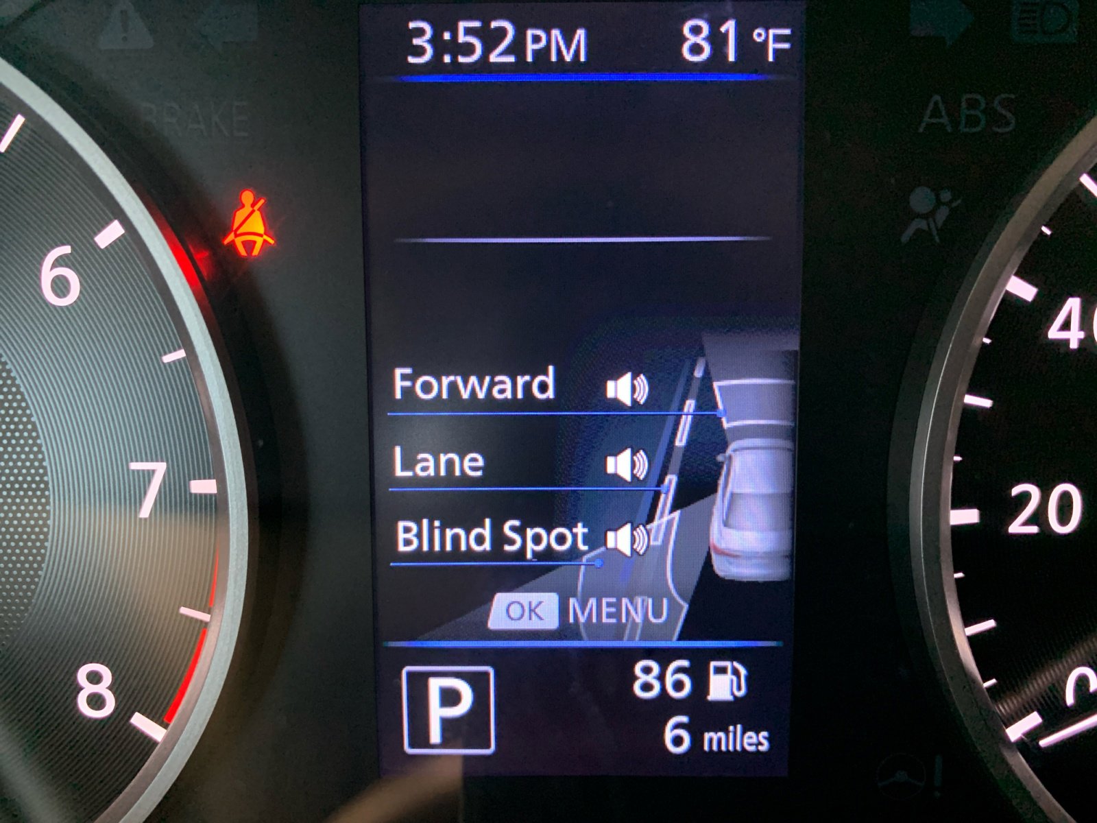 2025 Nissan Sentra S photo 3