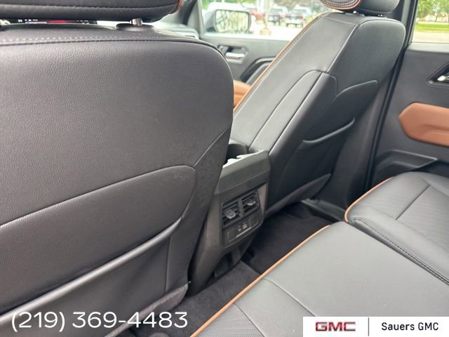 2025 Gmc Canyon AT4 photo 12