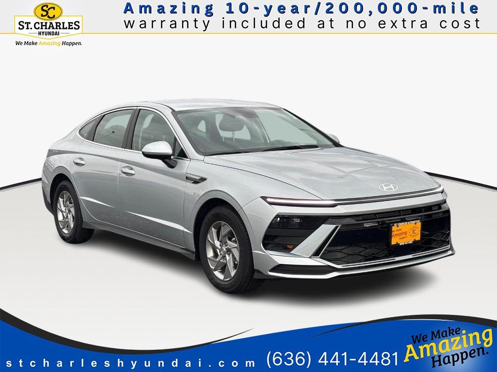 2026 Hyundai Sonata SE's photo