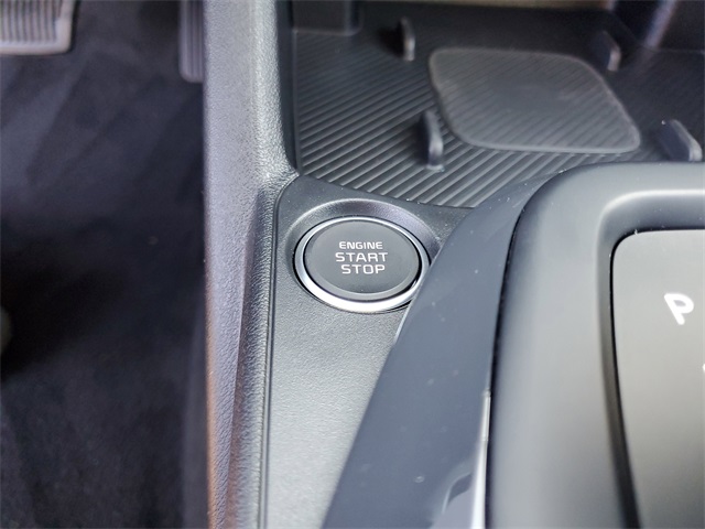 2025 Kia K4 EX photo 20