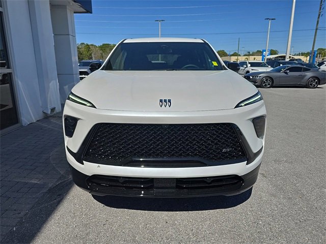 2025 Buick Enclave Sport Touring photo 4