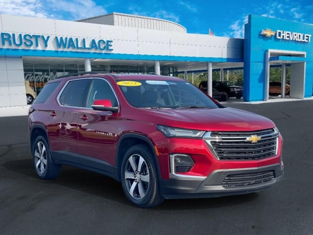 2023 Chevrolet Traverse LT Leather