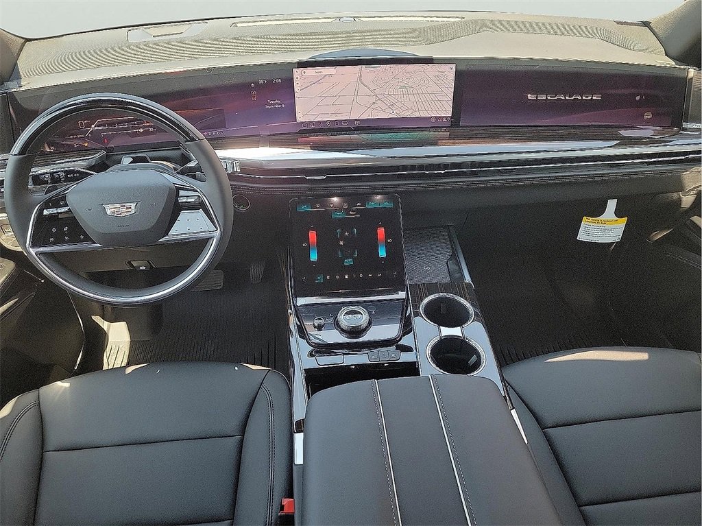 2025 Cadillac Escalade Luxury photo 11