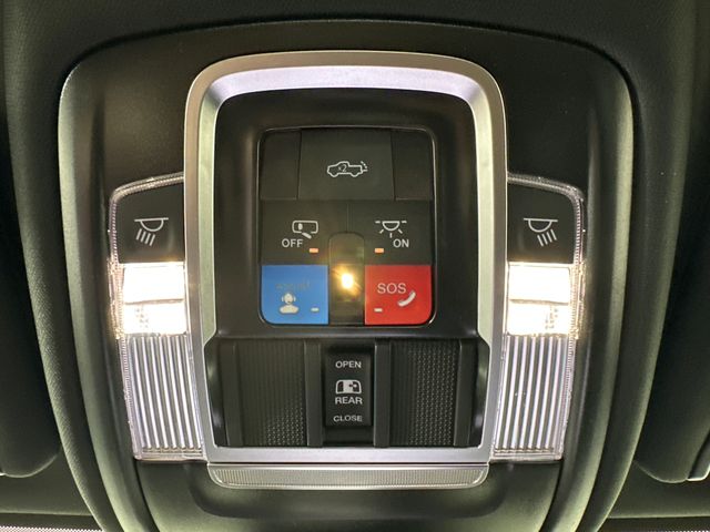 2026 Ram 3500 photo 17