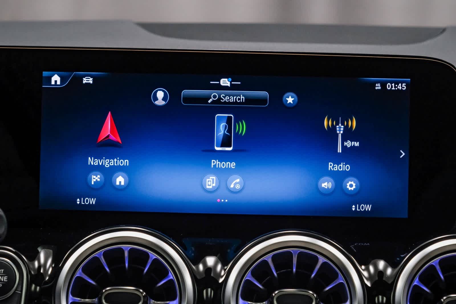 2025 Mercedes Benz GLA 250 photo 12