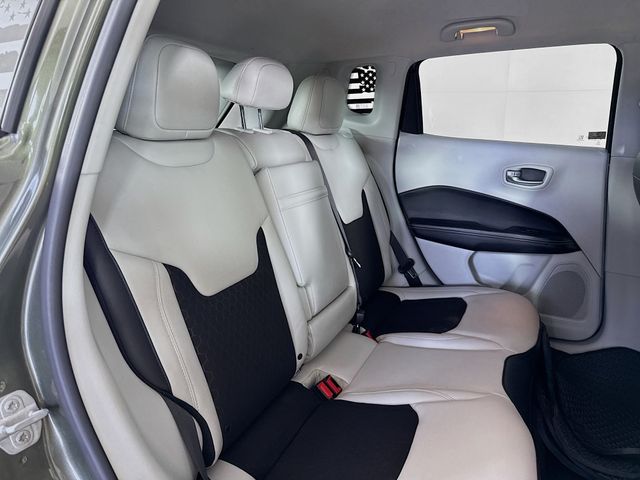 2018 Jeep Compass Latitude photo 22