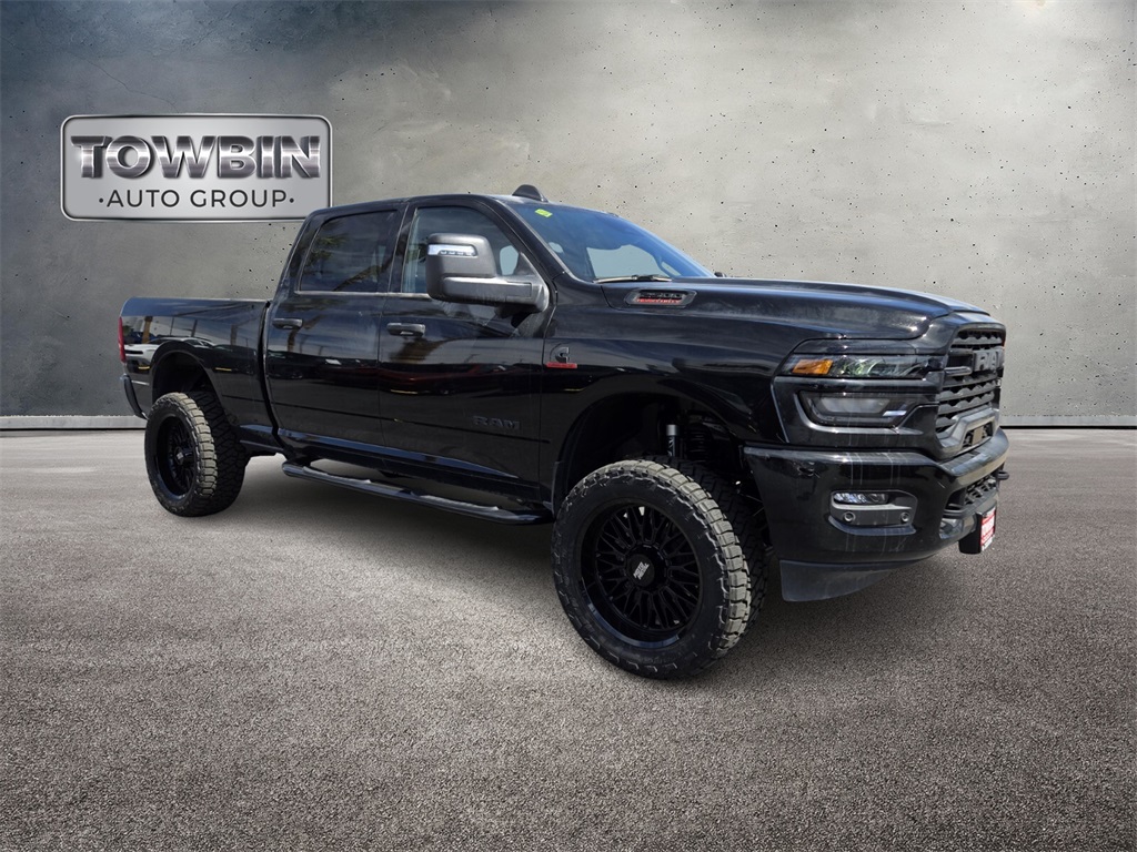 2025 Ram 2500 Big Horn photo 2