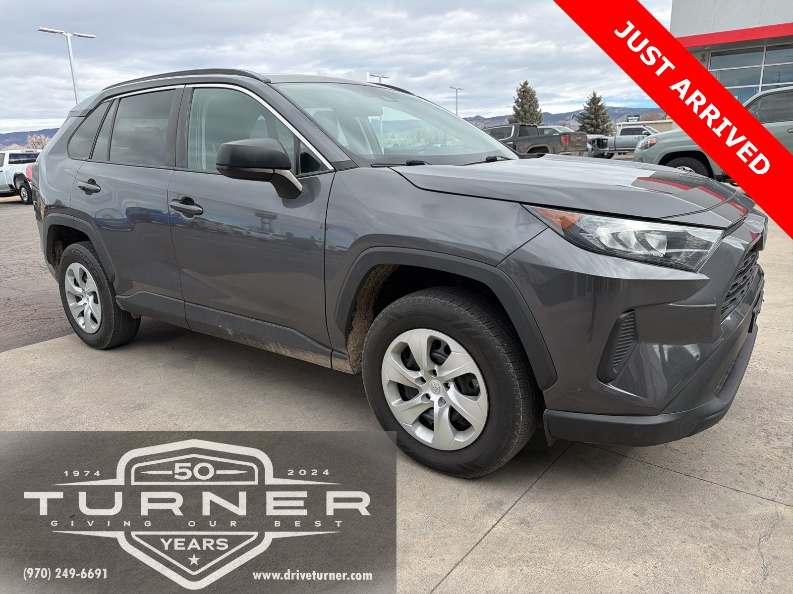 2019 Toyota RAV4 LE