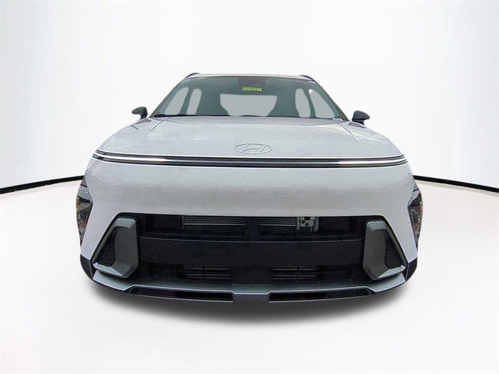 2026 Hyundai Kona SEL photo 2