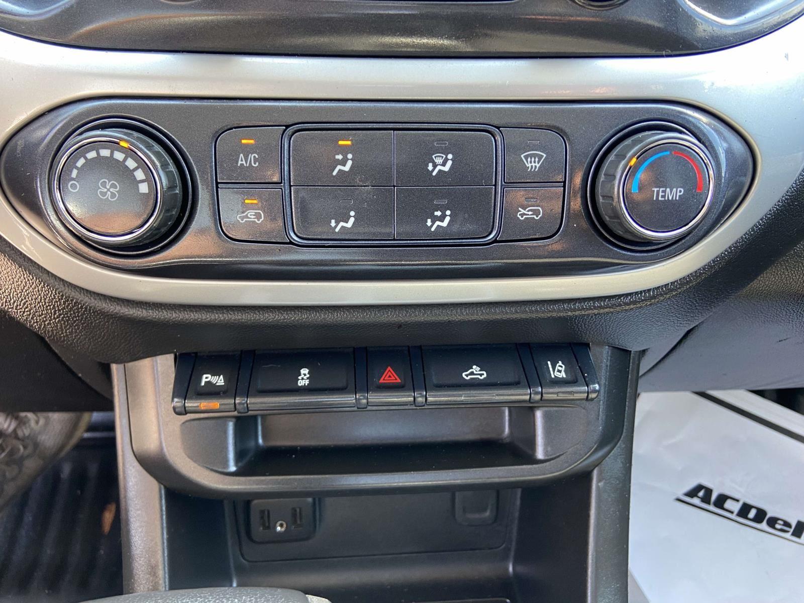 2021 Chevrolet Colorado LT photo 10