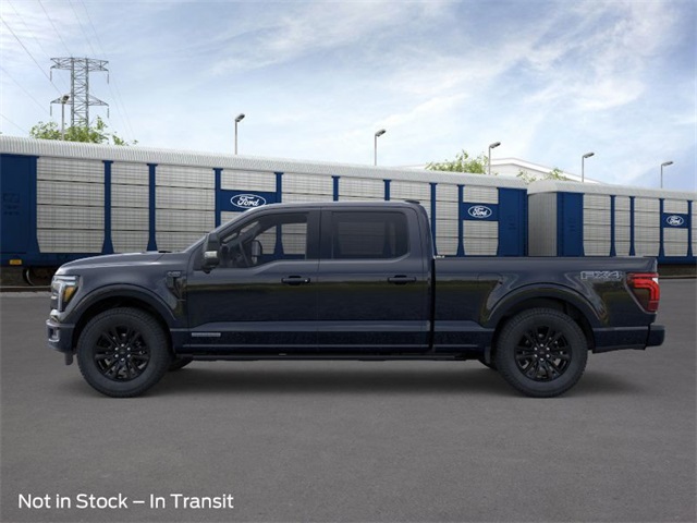 2025 Ford F-150 Platinum photo 2
