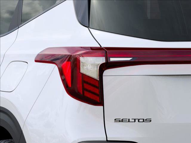 2025 Kia Seltos S photo 11