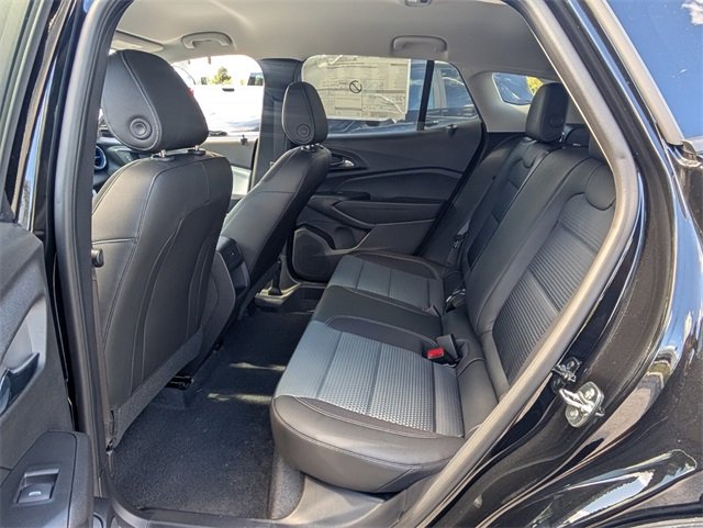 2026 Chevrolet Trax LT photo 3